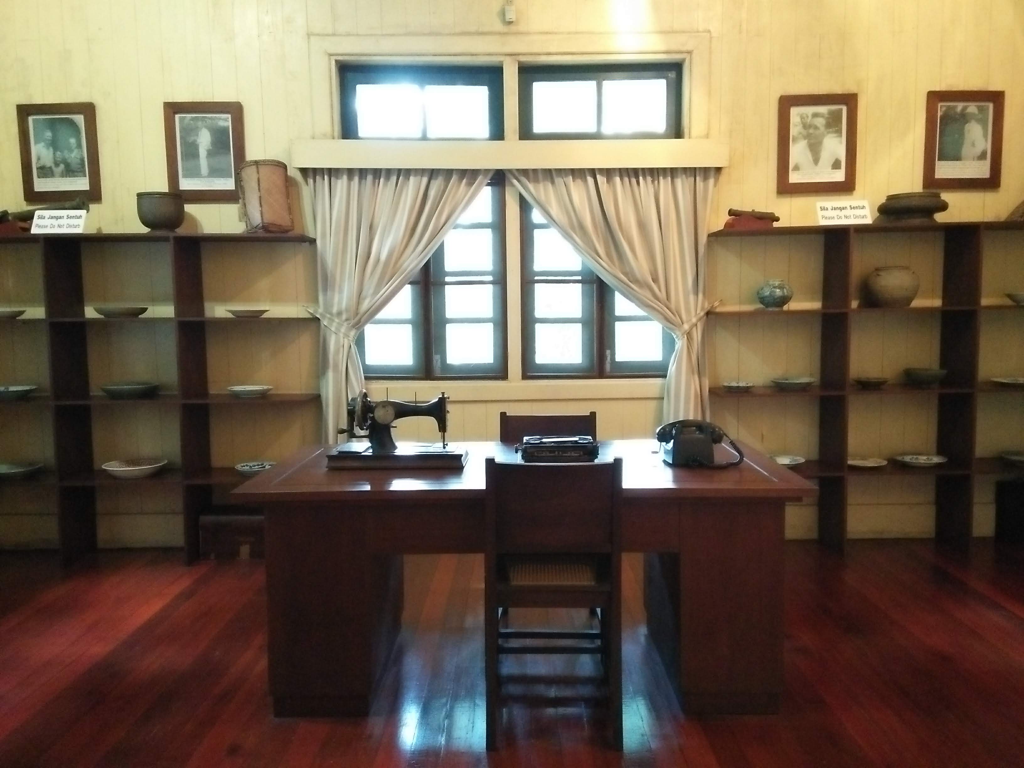 Agnes Keith House